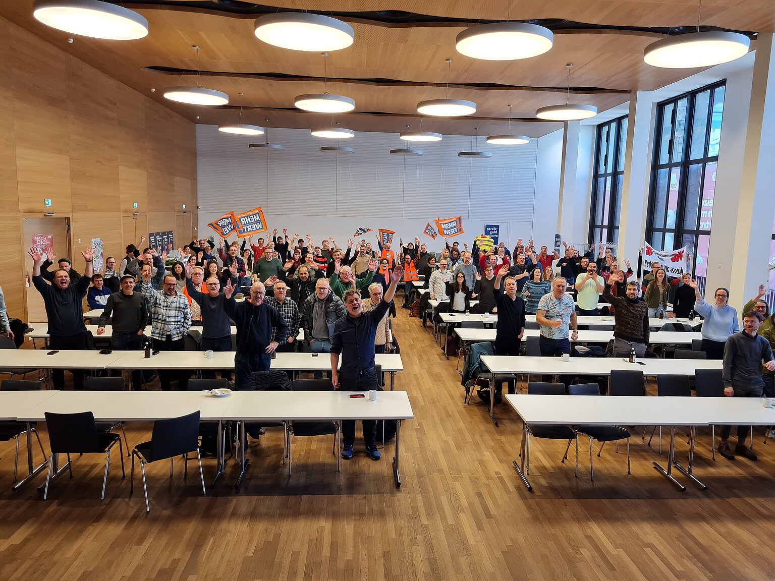 Gute Laune im Streiklokal trotz schlechtem Angebot der Verleger – Foto: Gregor Schwarz